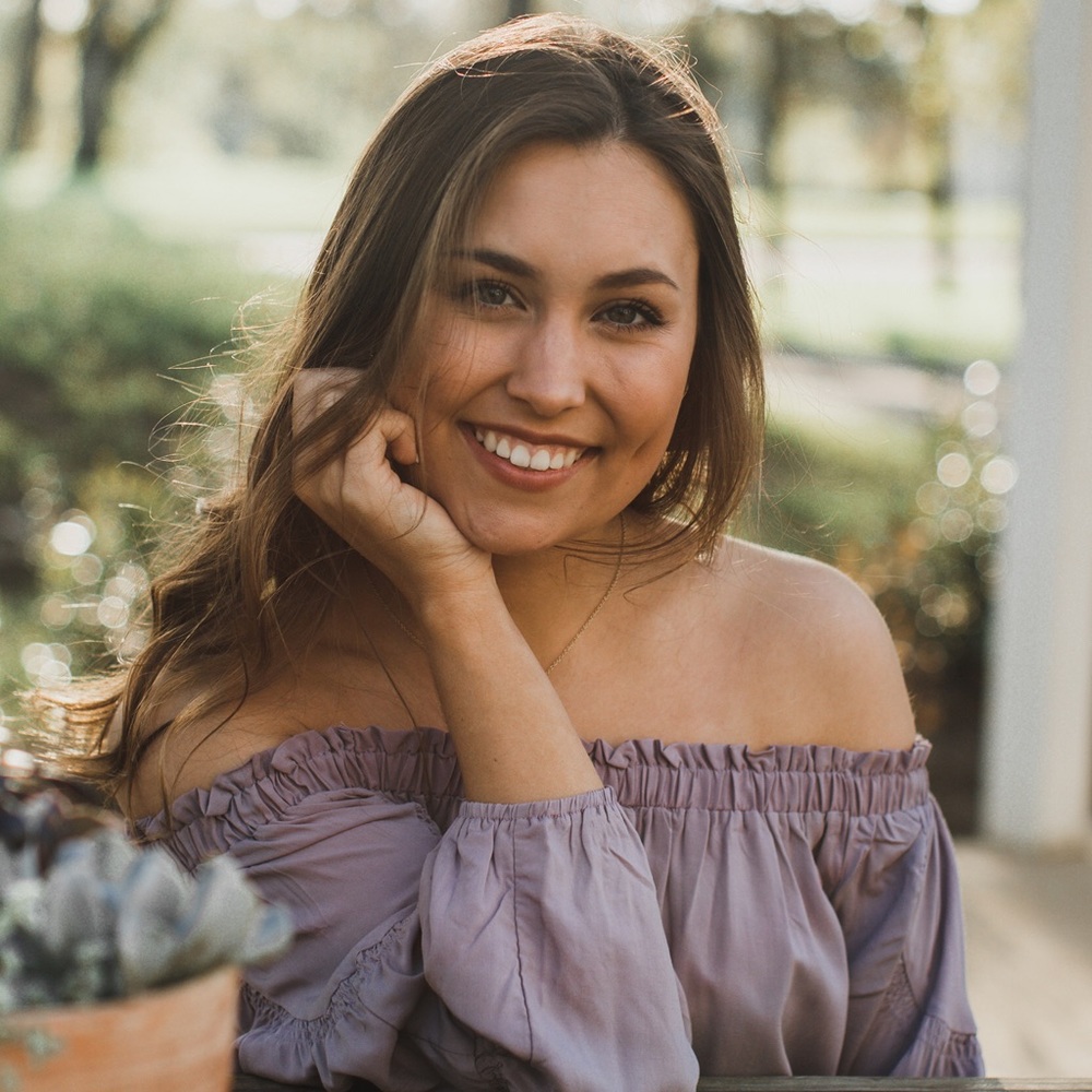 Meet your Posher, Kayelen